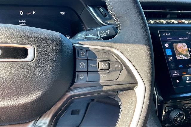 2024 Jeep Grand Cherokee Laredo 4x4
