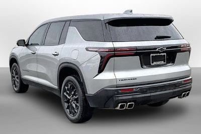 2024 Chevrolet Traverse LS