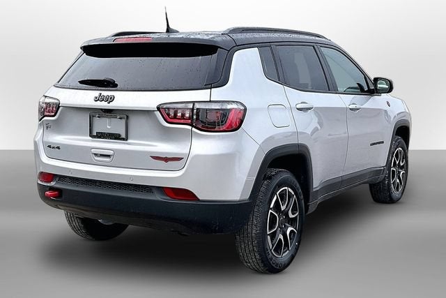 2025 Jeep Compass Trailhawk 4x4