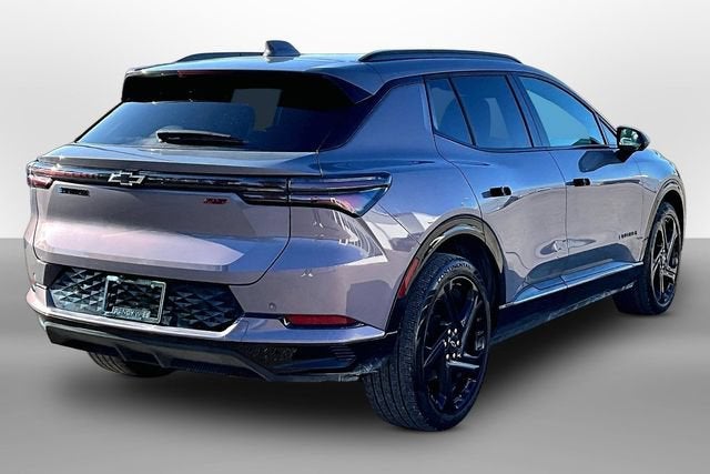 2024 Chevrolet Equinox EV RS - Photo 12