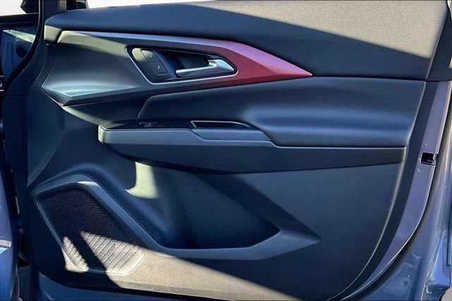 2024 Chevrolet Equinox EV RS - Photo 23