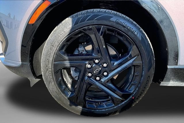 2024 Chevrolet Equinox EV RS - Photo 9