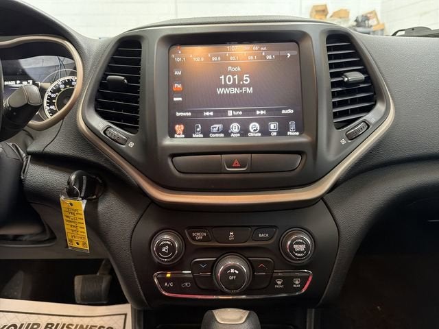 2016 Jeep Cherokee 75th Anniversary