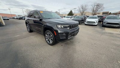 2023 Jeep Grand Cherokee Overland 4x4