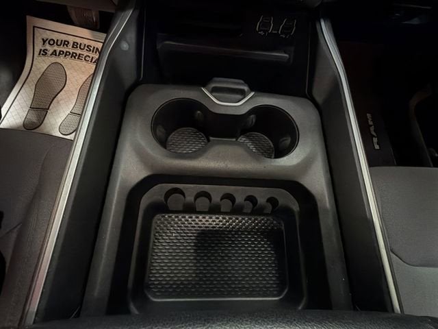 2021 RAM 1500 Big Horn Crew Cab 4x4 5'7" Box