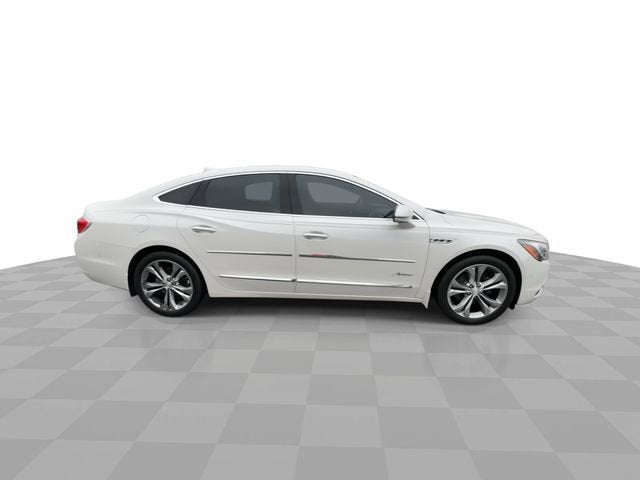 2018 Buick LaCrosse Avenir