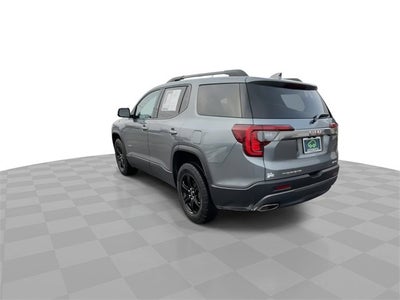 2022 GMC Acadia AT4