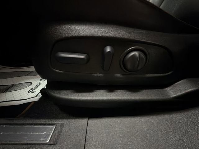 2022 GMC Acadia AT4