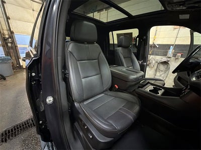 2022 Chevrolet Suburban RST