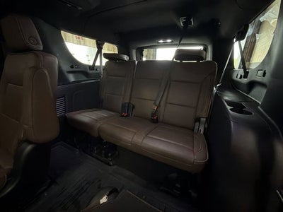 2022 Chevrolet Suburban High Country