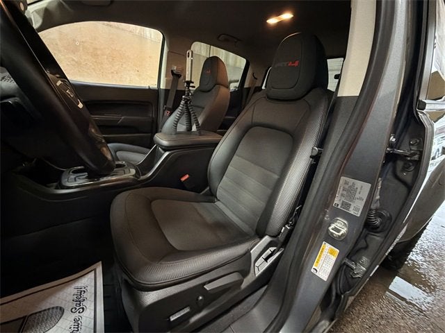 2022 GMC Canyon AT4 - Cloth