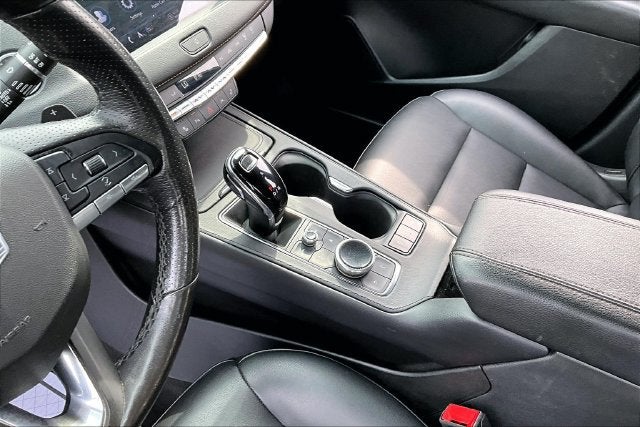 2023 Cadillac XT4 Sport