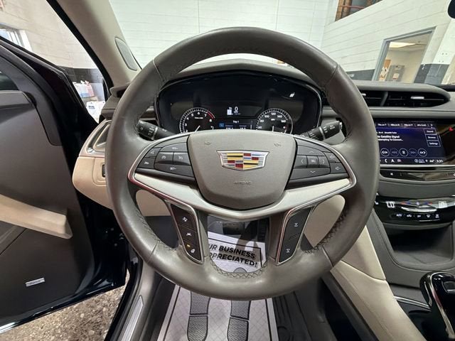 2024 Cadillac XT5 Premium Luxury