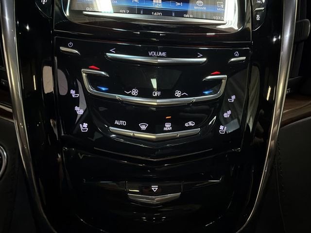 2016 Cadillac Escalade Luxury Collection