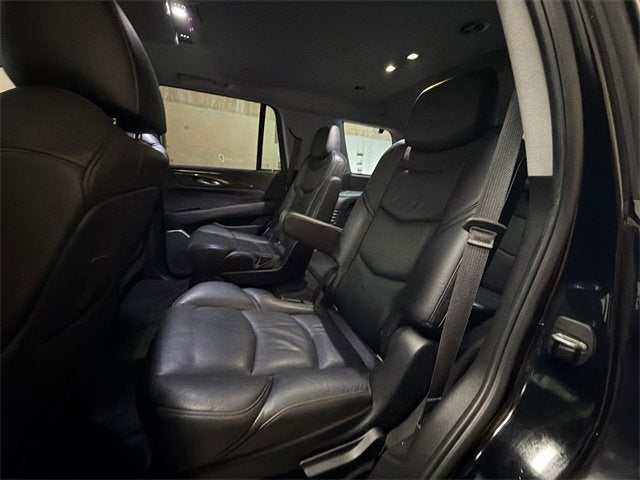 2018 Cadillac Escalade Luxury