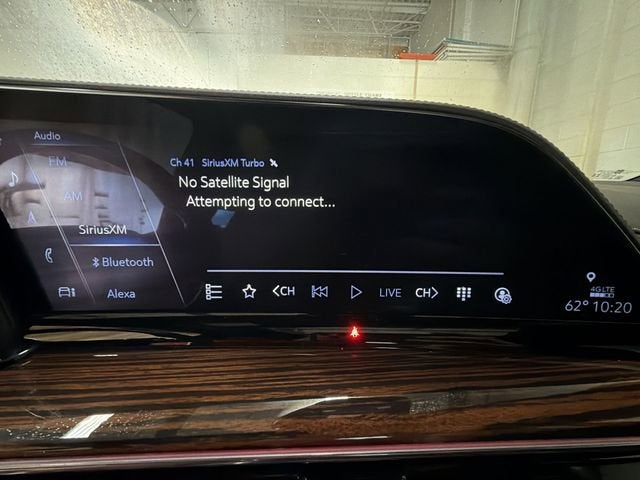 2022 Cadillac Escalade ESV Premium Luxury