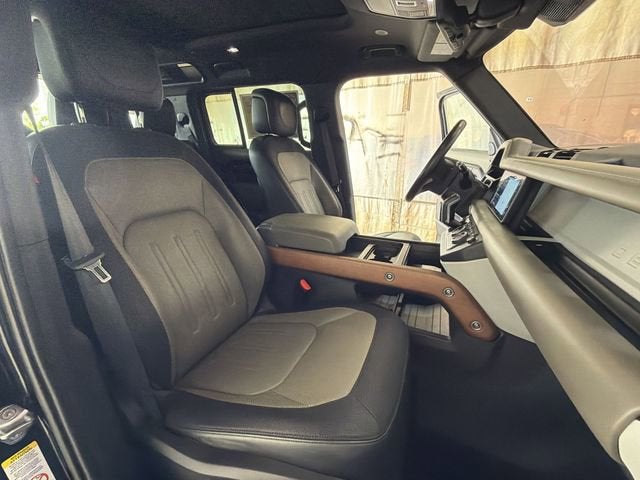 2021 Land Rover Defender 110 X-Dynamic HSE