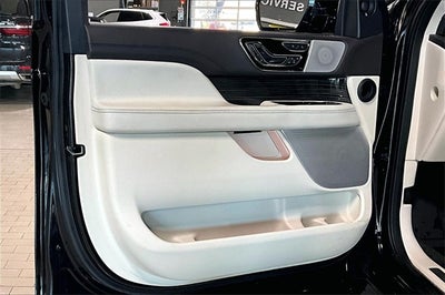 2024 Lincoln Navigator Black Label