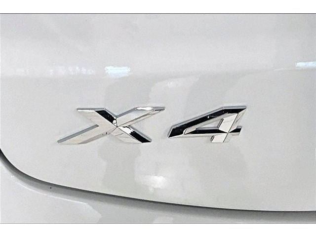 2023 BMW X4 xDrive30i