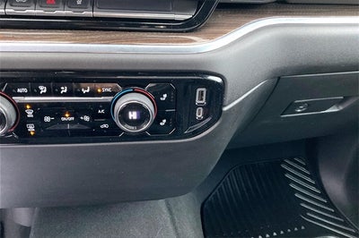 2022 Chevrolet Silverado 1500 LT Texas Edition