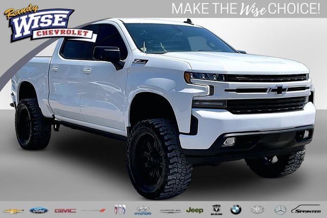 2022 Chevrolet Silverado 1500 RST 4X4 Crew Cab Short Box's photo