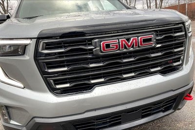 2024 GMC Acadia AT4