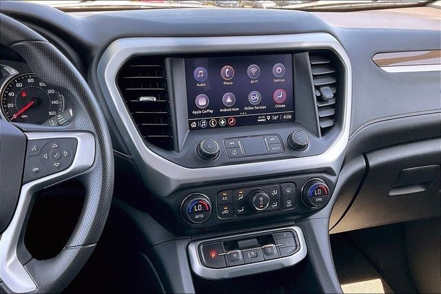 2022 GMC Acadia SLE