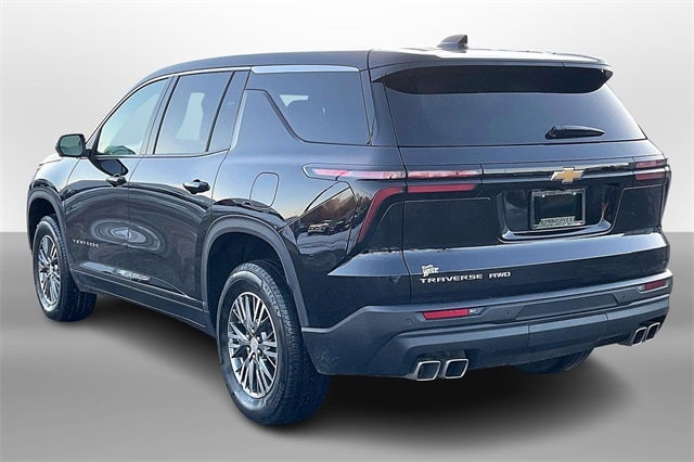 2024 Chevrolet Traverse LS
