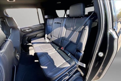 2024 Chevrolet Suburban RST