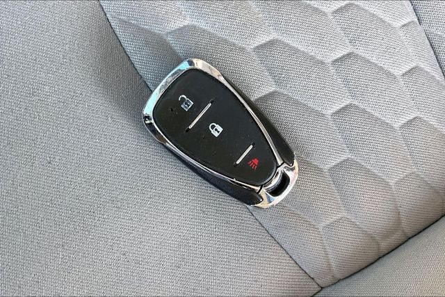 2020 Chevrolet Equinox LS - Photo 11