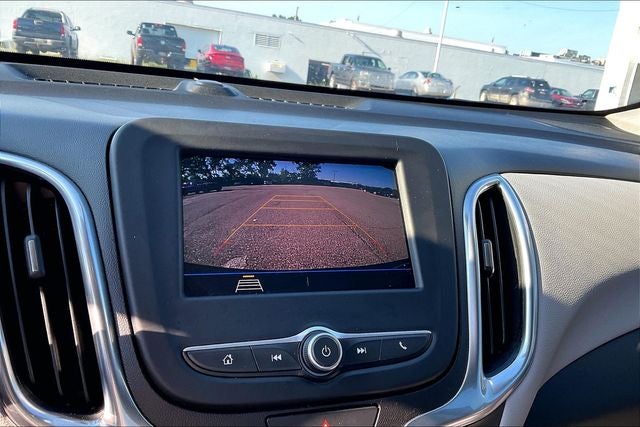 2020 Chevrolet Equinox LS - Photo 21