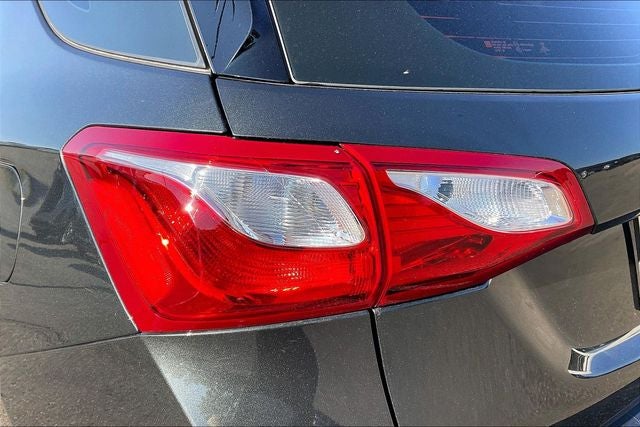 2020 Chevrolet Equinox LS - Photo 29