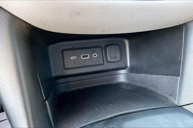 2020 Chevrolet Equinox LS - Photo 33