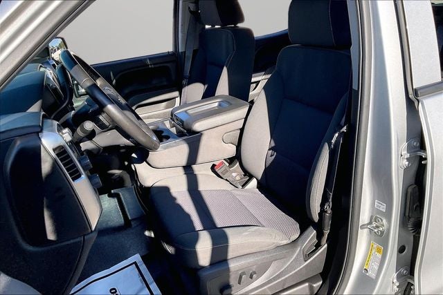 2017 Chevrolet Silverado 1500 LT Z71 - Photo 25