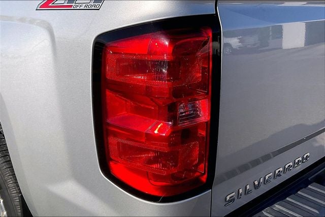 2017 Chevrolet Silverado 1500 LT Z71 - Photo 29