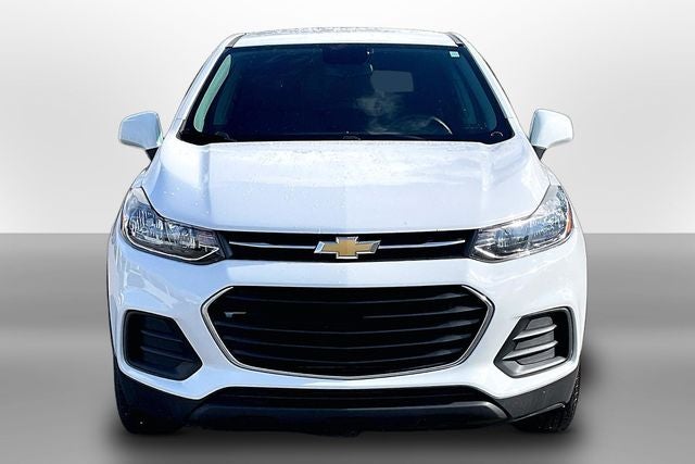 Used 2019 Chevrolet Trax LS with VIN 3GNCJNSB3KL287627 for sale in Flint, MI