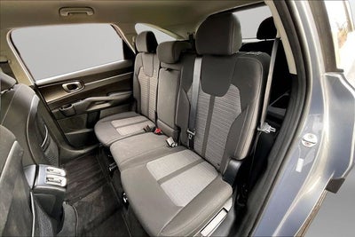 2022 Kia Sorento LX