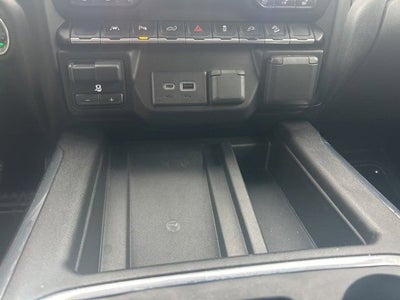 2022 GMC Sierra Limited AT4