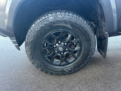 2022 Toyota TACOMA SR5 SR5 V6