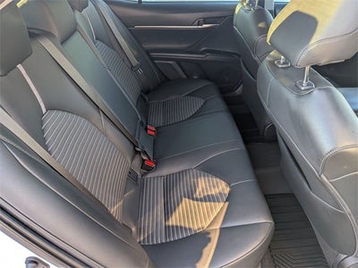 2019 Toyota CAMRY SE