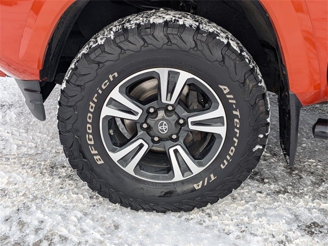 2017 Toyota TACOMA TRD SPORT SR5 V6