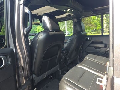 2020 Jeep Wrangler Unlimited Sahara Altitude