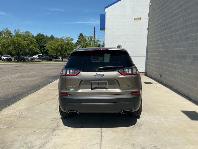2021 Jeep Cherokee Latitude Lux
