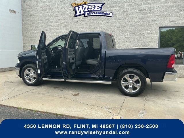 2017 RAM 1500 SLT