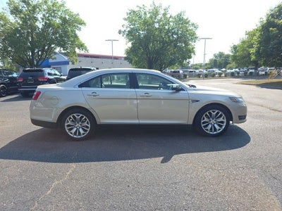 2018 Ford Taurus Limited