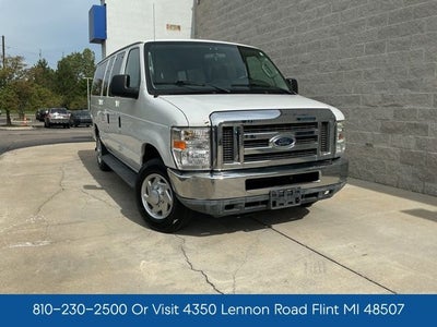 2010 Ford E-350SD XLT