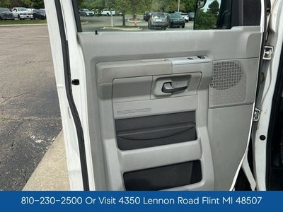 2010 Ford E-350SD XLT