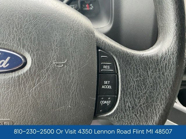 2010 Ford E-350SD XLT