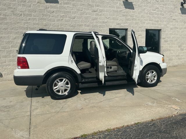 2003 Ford Expedition XLT