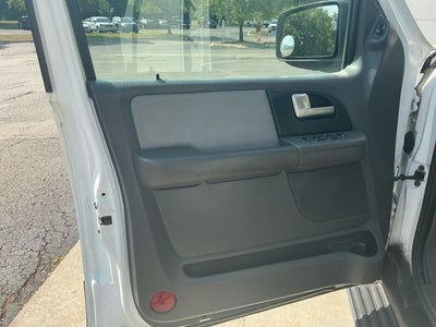 2003 Ford Expedition XLT